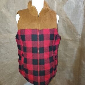 Womans vest. Large